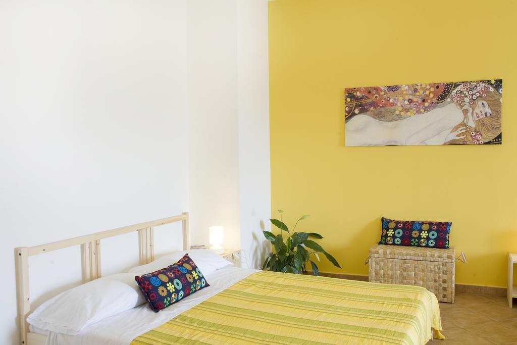B&B La Gatta Bianca Oliveri Room photo