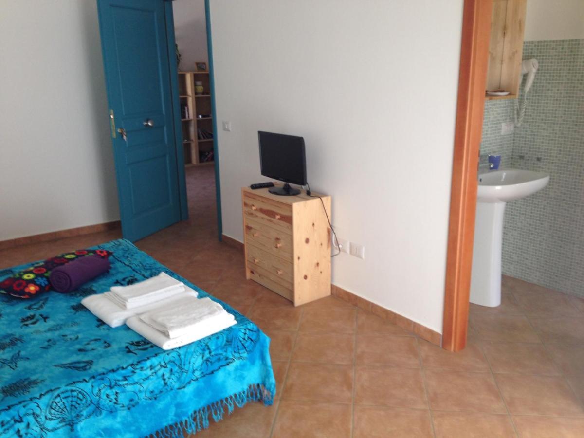 B&B La Gatta Bianca Oliveri Room photo